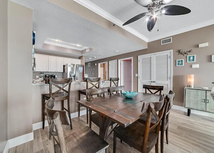 Holiday home Crystal Shores West 105 *