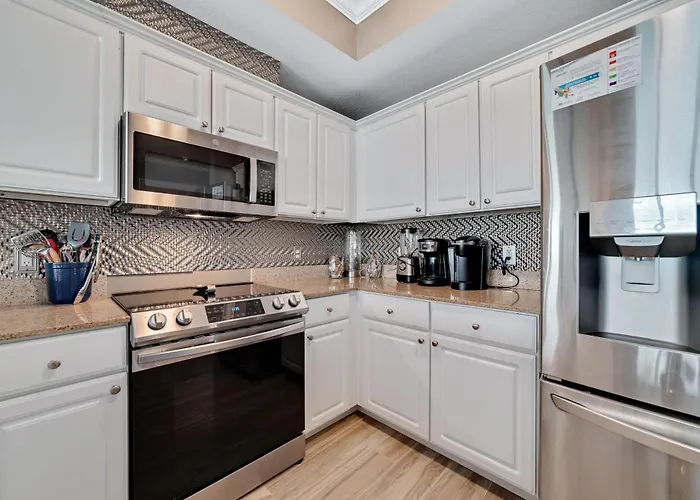 Crystal Shores West 105 Holiday home *