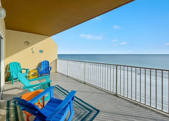 Holiday home Crystal Shores West 105