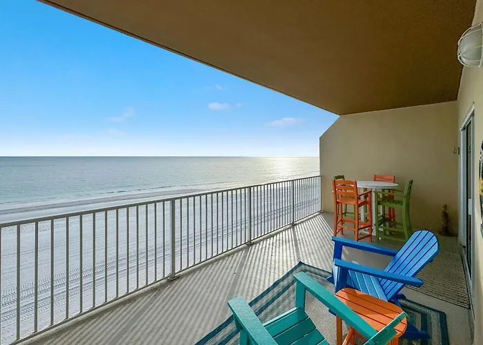 Crystal Shores West 105